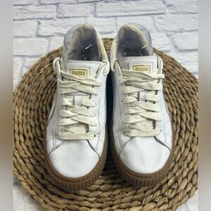 Puma Basket White Leather Fashion Sneakers.